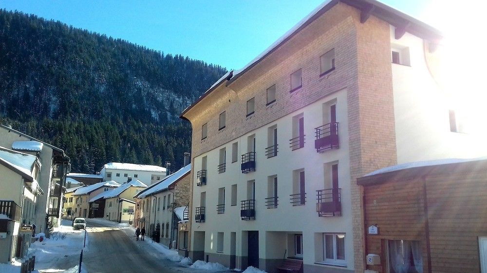 Residence Les Tavaillons Mijoux Exterior foto